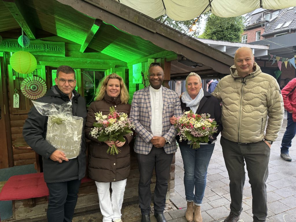 Königshaus lädt zur Gartenparty – ganz Essel feiert