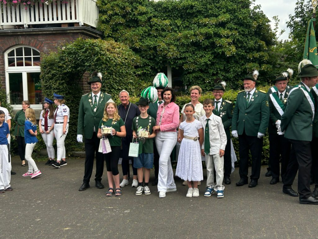 Lea und Jakob regieren Esseler Schützennachwuchs
