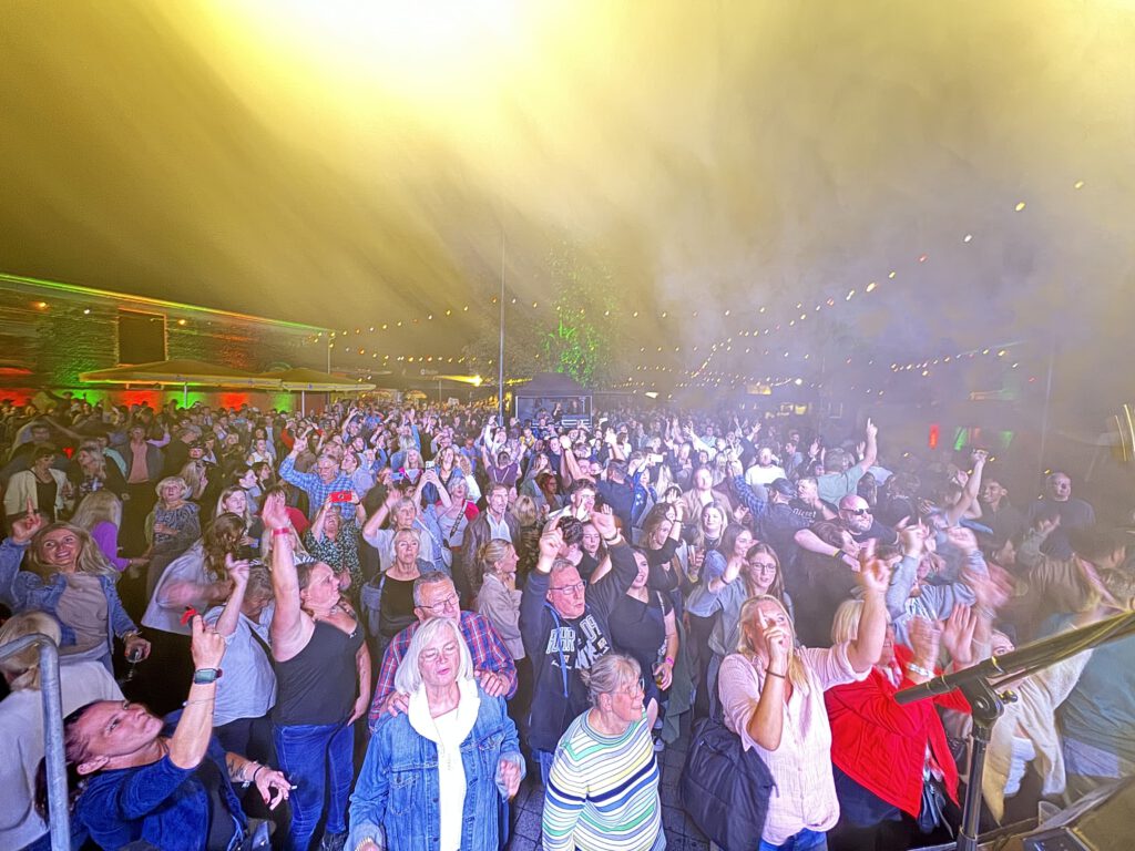 Grandiose Stimmung bis zum Morgen